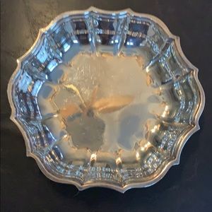 VINTAGE CHIPPENDALE SILVER PLATE NUT BOWL